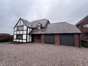 Photo 25- click for photo gallery